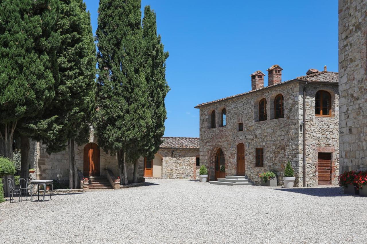 Вілла Castello La Leccia Кастелліна-ін-К'янті Екстер'єр фото