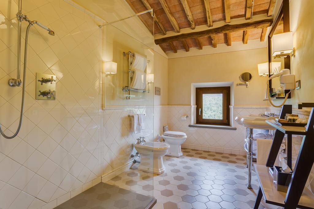 Вілла Castello La Leccia Кастелліна-ін-К'янті Екстер'єр фото