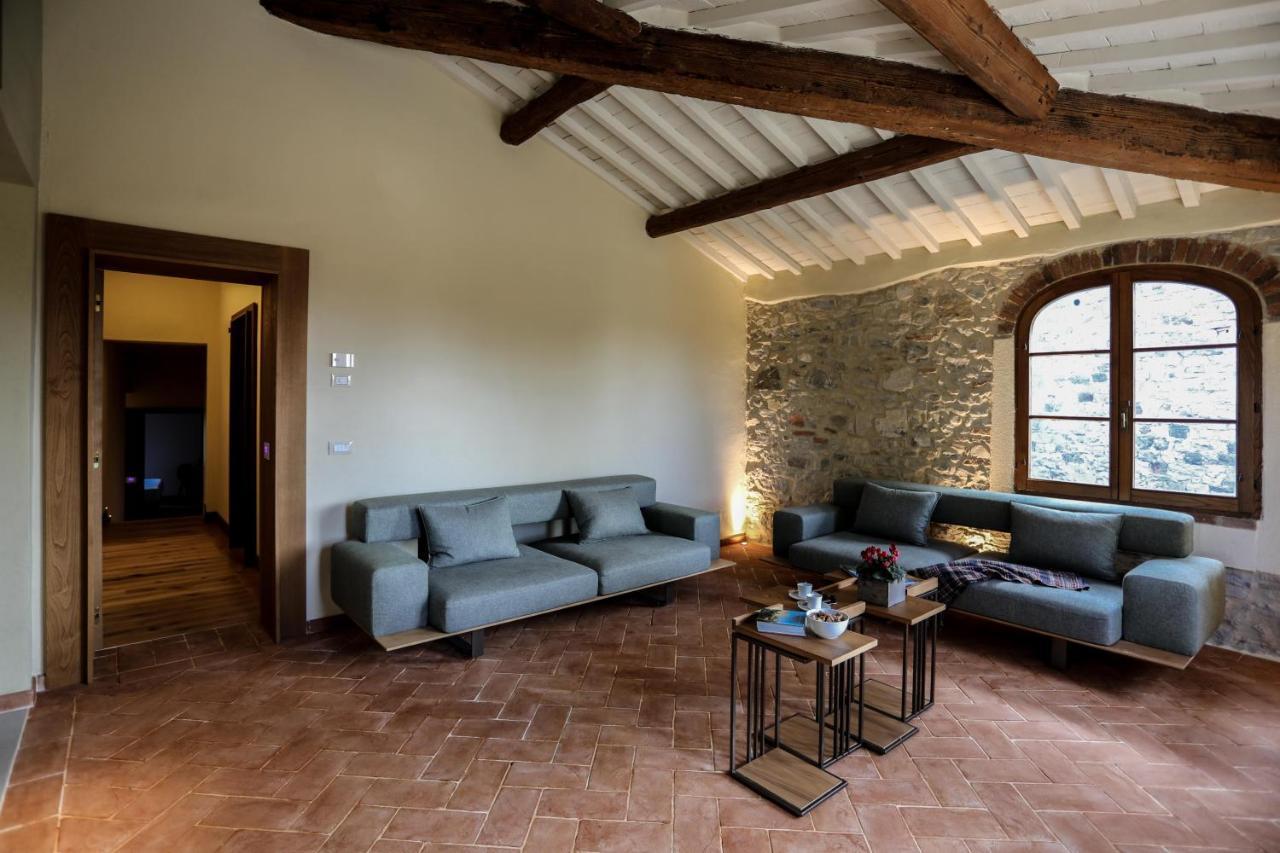 Вілла Castello La Leccia Кастелліна-ін-К'янті Екстер'єр фото